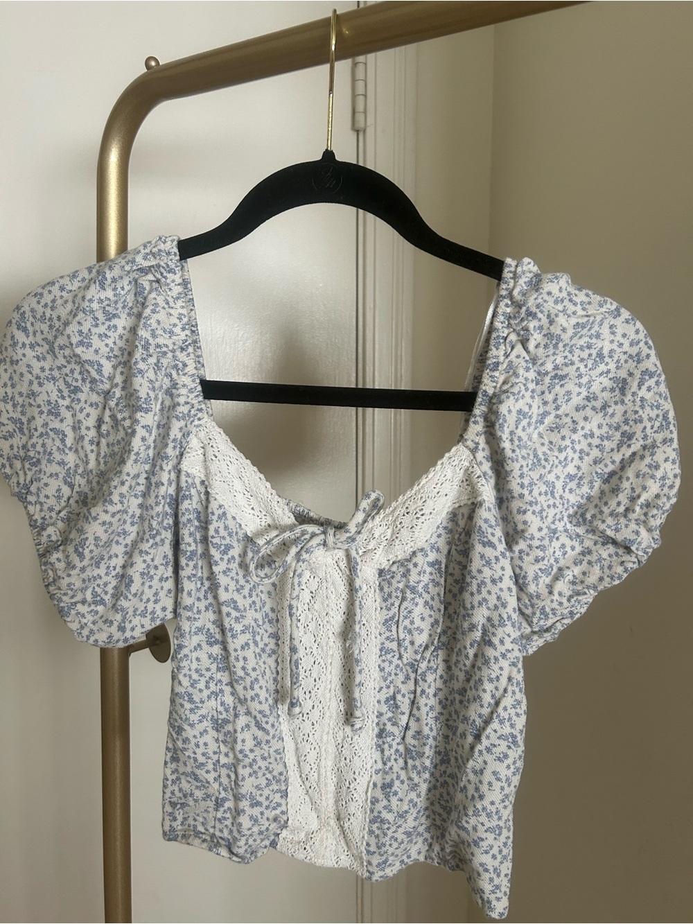 Sienna Sky Cottagecore Milkmaid Floral Puff Sleeve Crop Top Lace Trim L